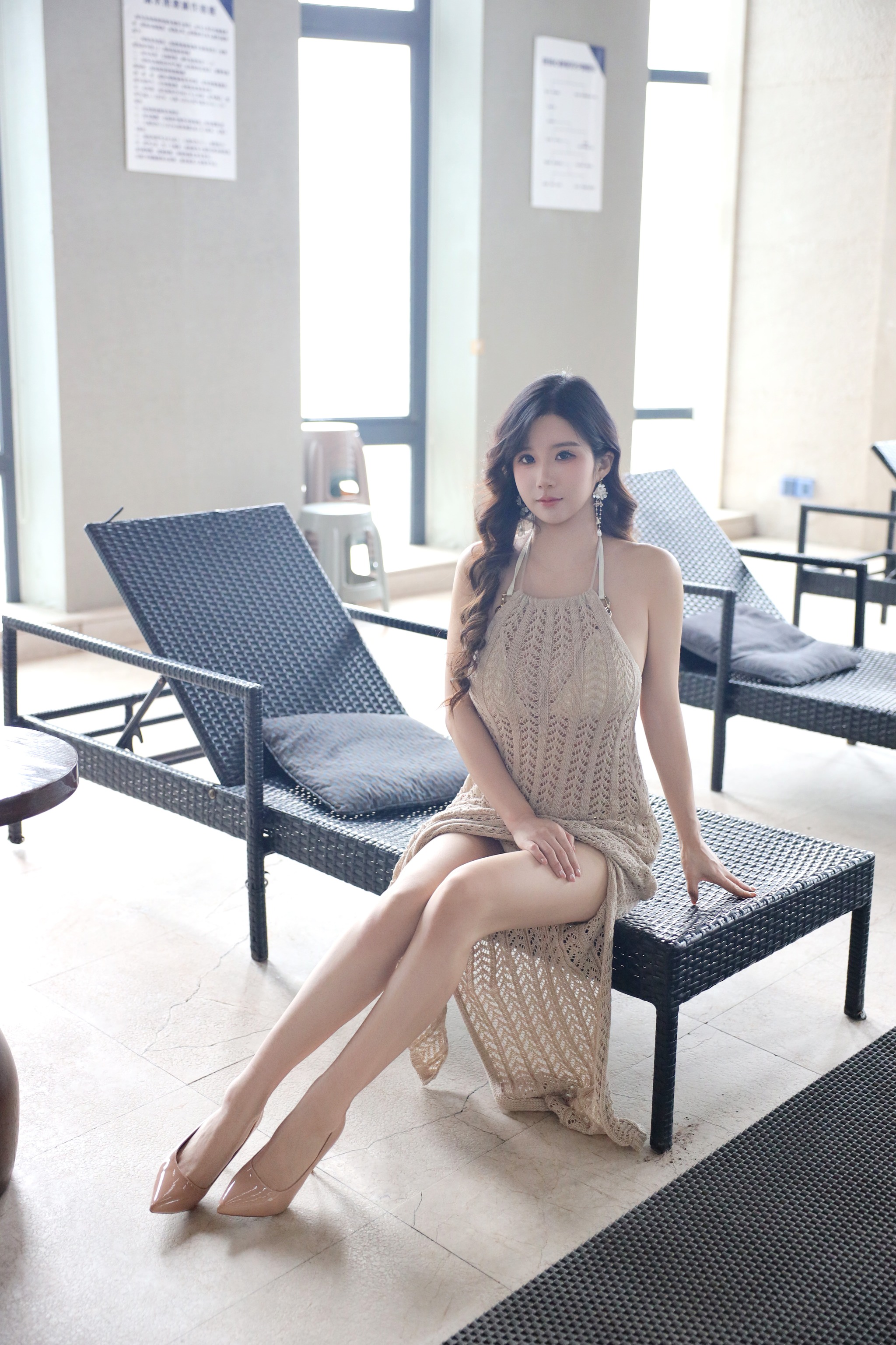 图片[1]-小肉肉咪 – NO.008 泳池春光 [87P]-XikXak